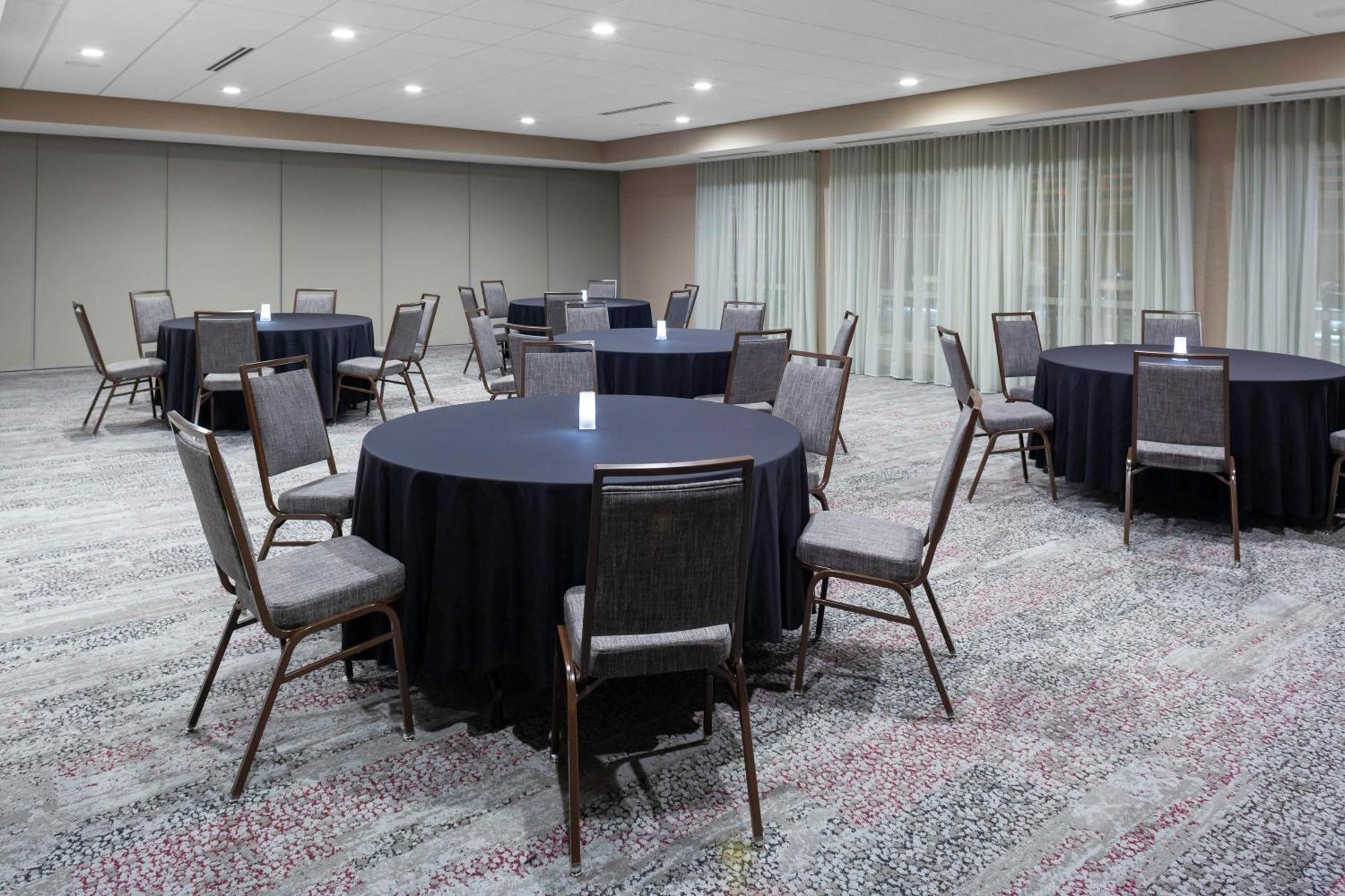Hotel Courtyard By Marriott St. Louis West County Town and Country Exterior foto
